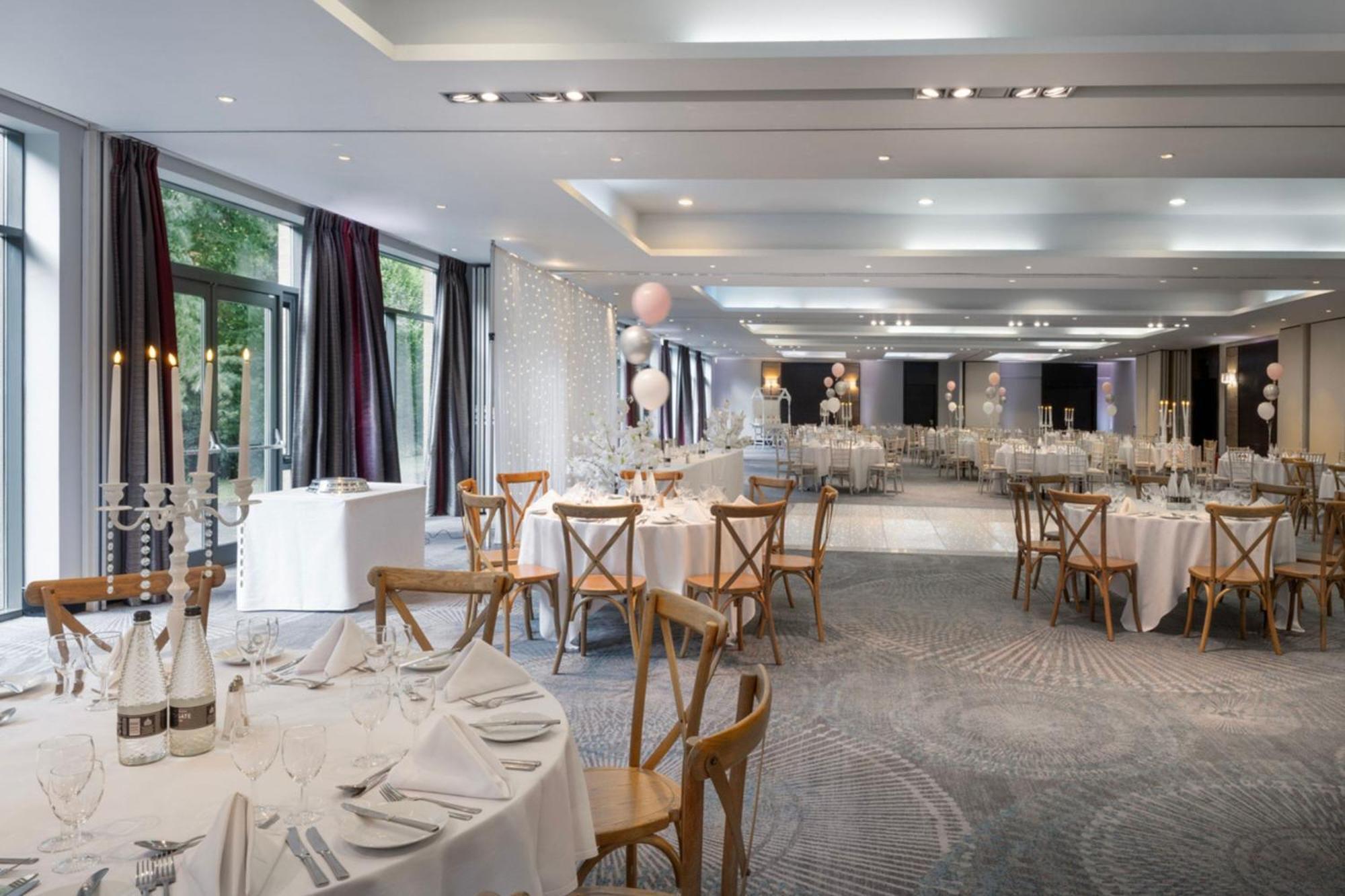 Delta Hotels By Marriott Nottingham Belfry Exterior foto