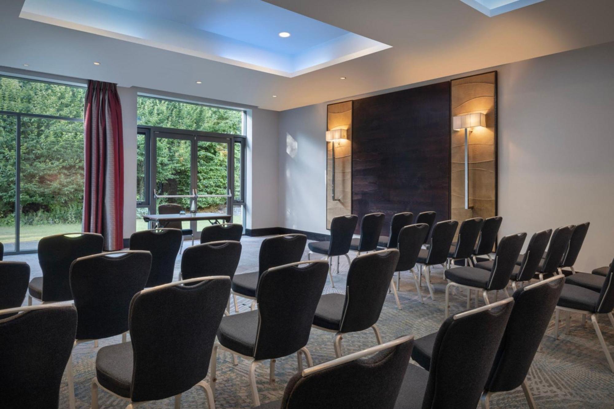 Delta Hotels By Marriott Nottingham Belfry Exterior foto