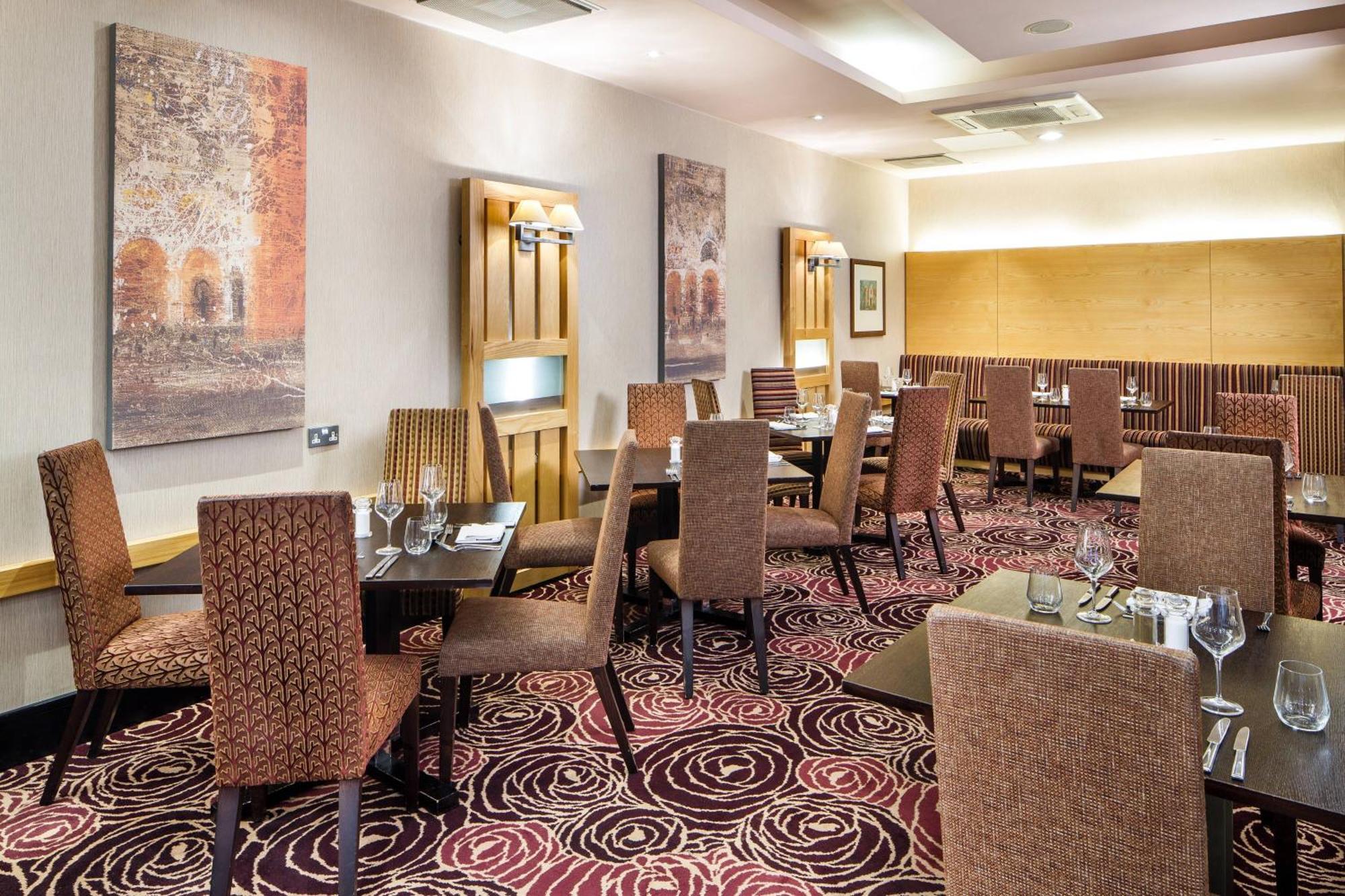 Delta Hotels By Marriott Nottingham Belfry Exterior foto