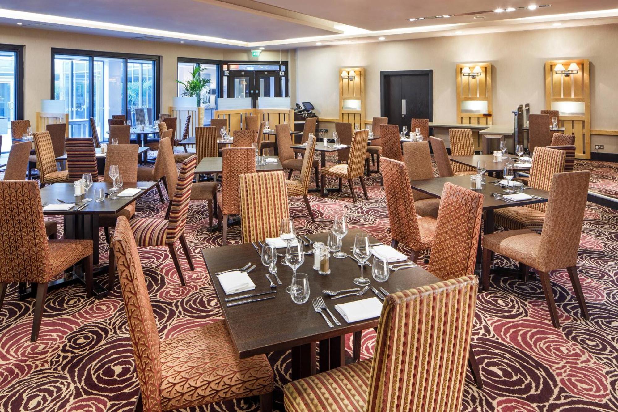 Delta Hotels By Marriott Nottingham Belfry Exterior foto